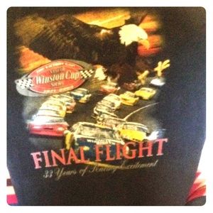 Vintage NASCAR Winston Cup T 2003.